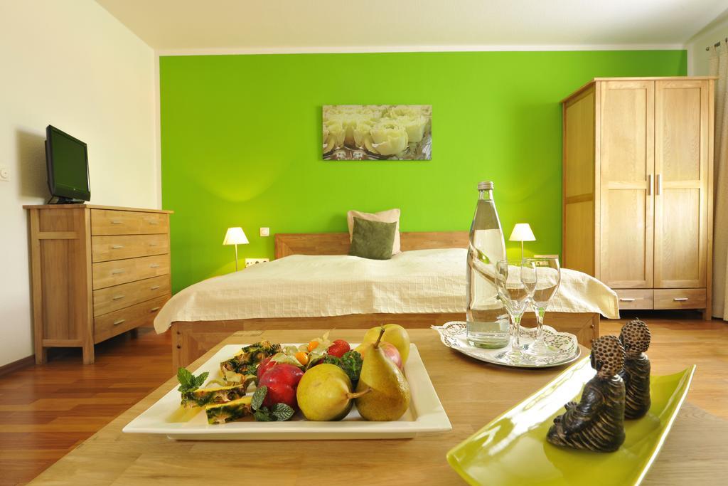 Hotel Dreimaedelhaus Espelkamp-Mittwald ห้อง รูปภาพ