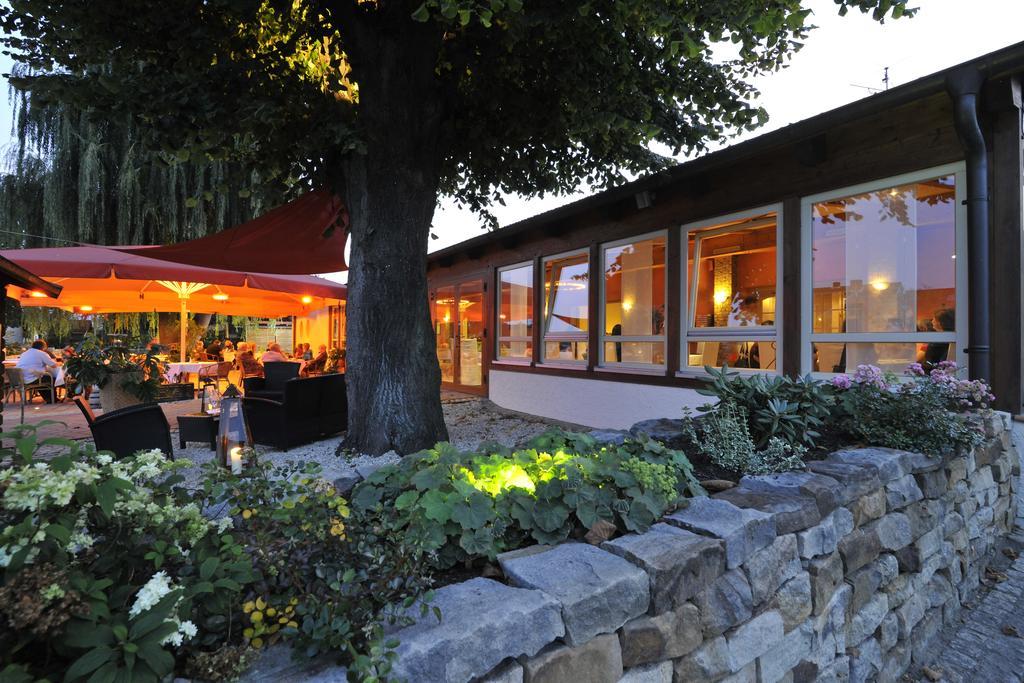 Hotel Dreimaedelhaus Espelkamp-Mittwald ภายนอก รูปภาพ